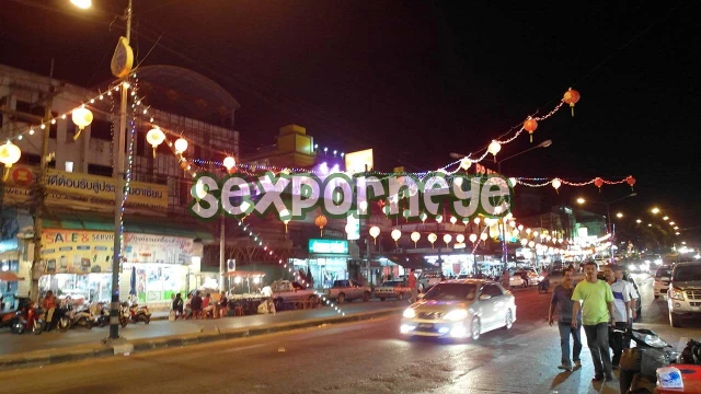 Asian Sex Diary 2025 02 26 Late Night Thai Street Views 720p