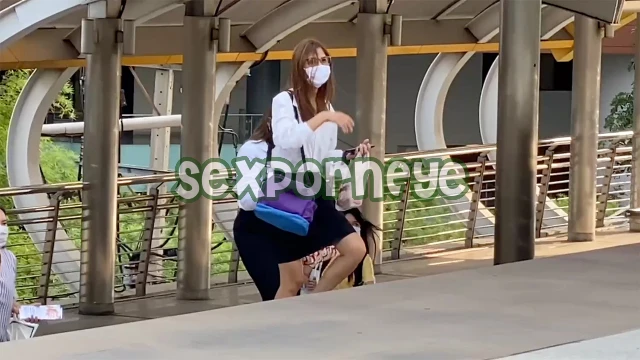 Asian Sex Diary Schoolgirls In Short Skirts Walking /  / 2024.03.12